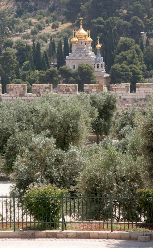 Le mont des Oliviers avec le jardin d’oliviers